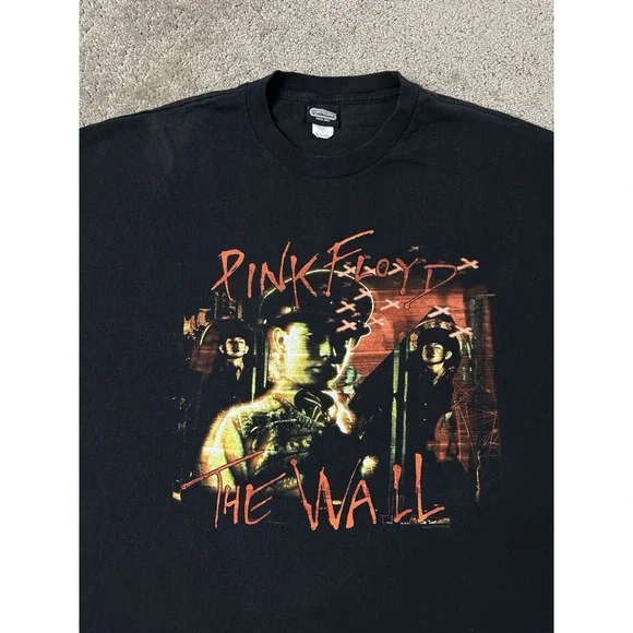 RaRe Vintage 2001 Pink Floyd The Wall Winterland Mens Classic Rock, Size 2XL